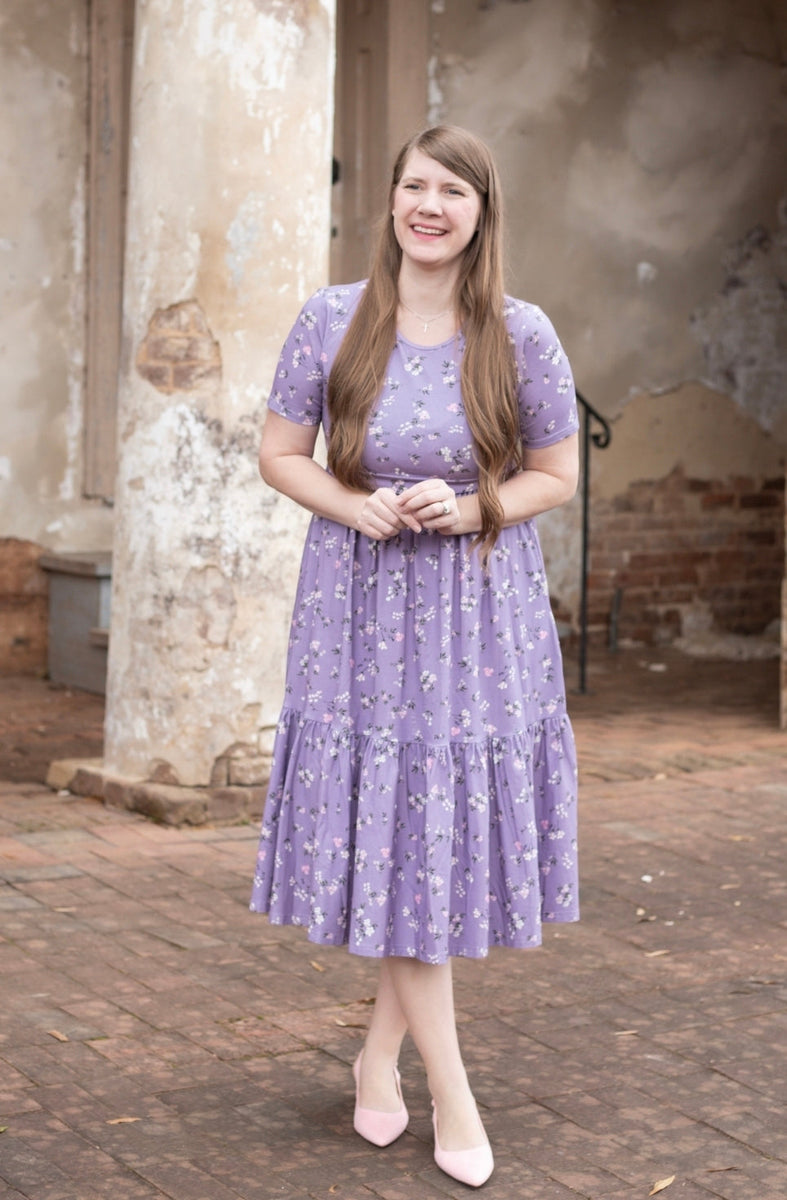 Lavender Blooms Homestead Tiered Cotton Dress – The Skirt Lady