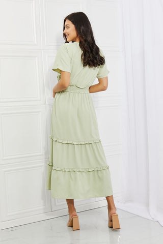 Size Large Kimono Sleeve Maxi Dress in Honeydew