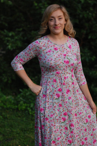 Mint Blooms Round Neck Twirl Nursing Friendly Dress