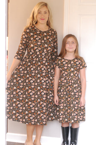 Girls Autumn Blooms Front Pocket Dress