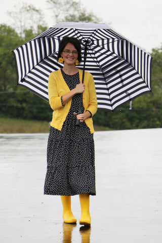 Ladies Black Polka Dot Tiered Comfy Dress