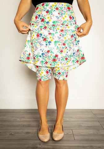 Floral Print A-Line Side Pocket Style Athletic & Swim Skirt with Hidden Leggings