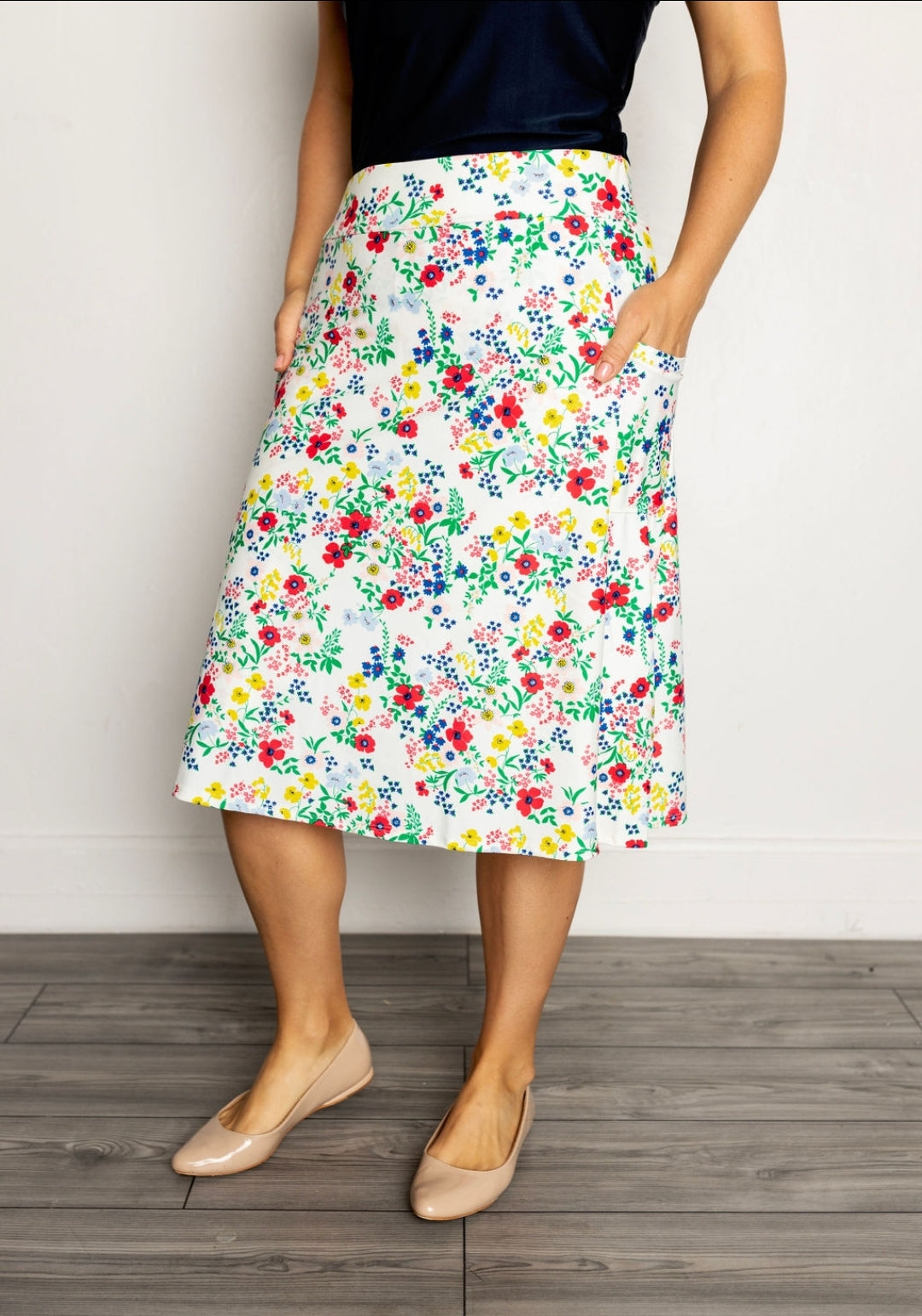 Floral Print A-Line Side Pocket Style Athletic & Swim Skirt (Skirt Only)