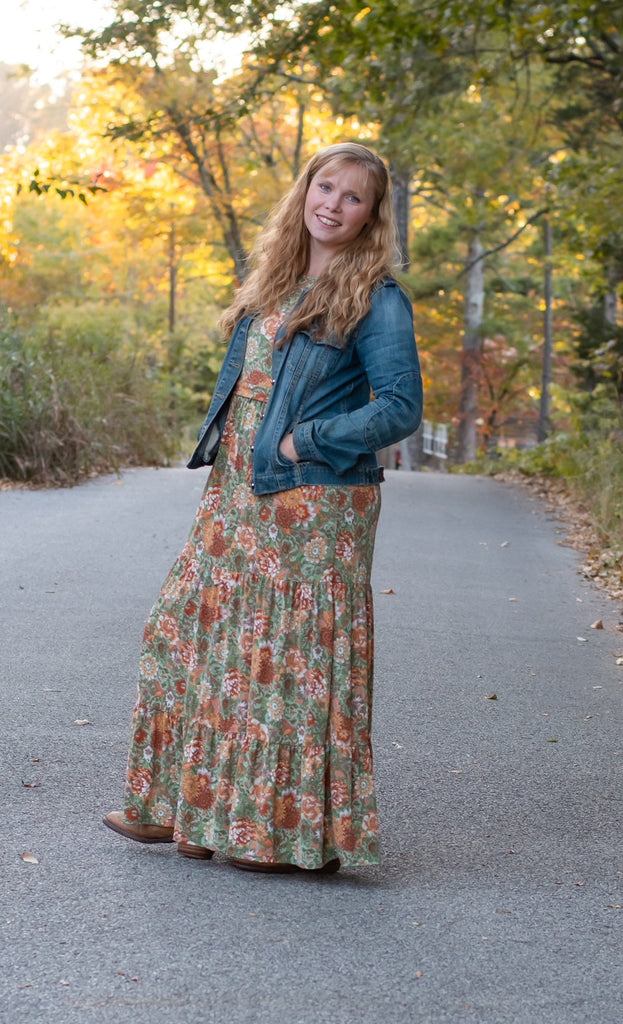 Size Medium Round Neck Retro Blooms Tiered Nursing Friendly Dress