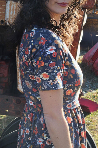 Antique Floral Prarie Style Maxi Dress with Natural Waist Bodice Non-Nursing