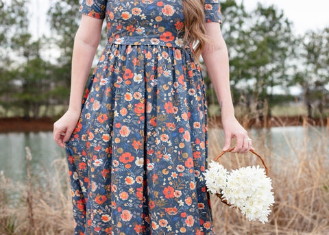 Antique Floral Prarie Style Maxi Dress with Natural Waist Bodice Non-Nursing