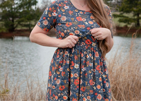 Antique Floral Prarie Style Maxi Dress with Natural Waist Bodice Non-Nursing