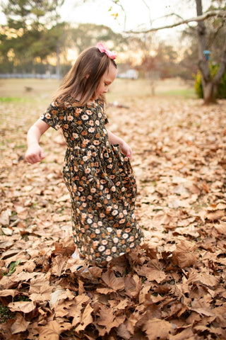 Girls Autumn Blooms Front Pocket Dress