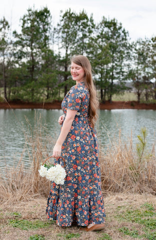 Antique Floral Prarie Style Maxi Dress with Natural Waist Bodice Non-Nursing
