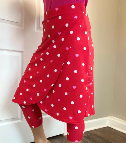 Red Heart Print Wrap Style Athletic Skirt with Ankle Leggings