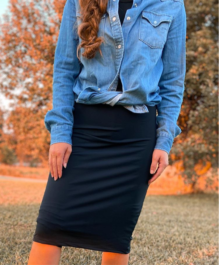 Black Athletic & Swim Pencil Style Skirt with Builtin Leggings The